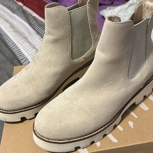 Mimi Jessie Light Gray Booties